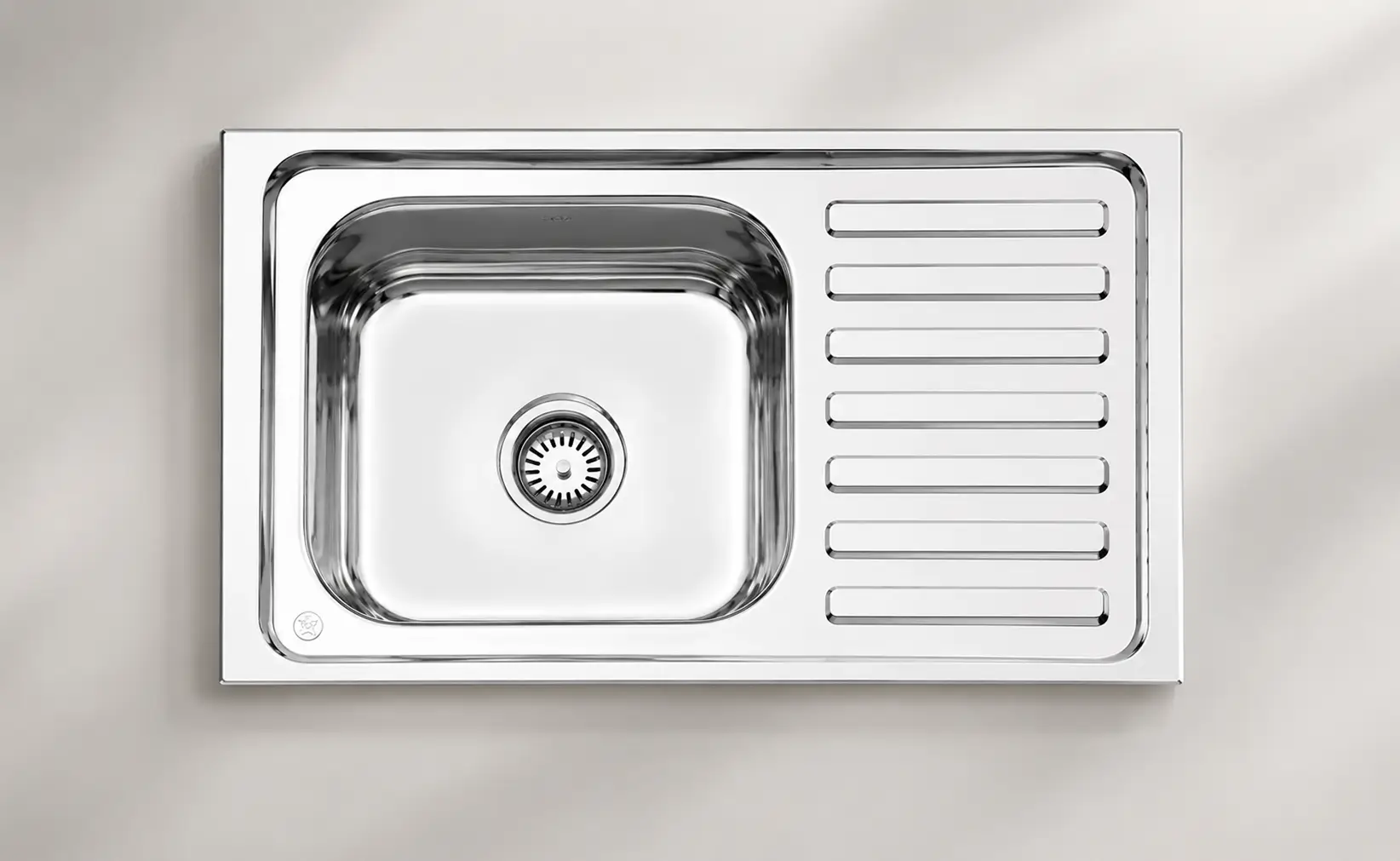 High-quality kitchen fittings and accessories